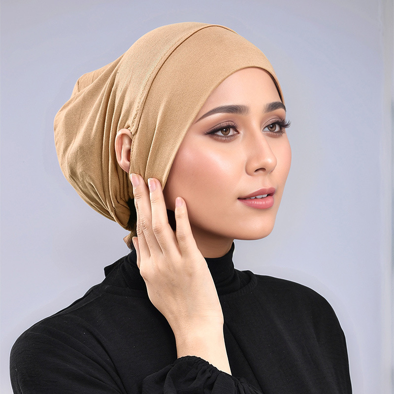 This is a popular solid-color modal elastic headscarf with ear-piercing straps, adjustable drawstring and mercerized cotton headscarf for foreign trade Application Scenario
