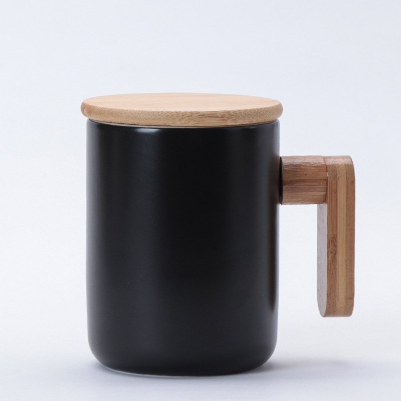 Ceramic mug with a lid and wooden handle Specification image