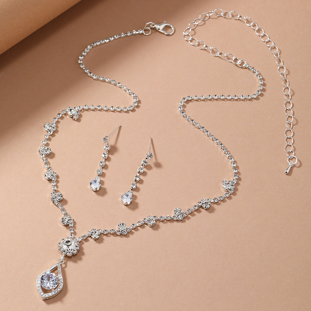 New best-selling bride's European and American wedding cross-border jewelry wholesale/Brilliant water diamond zircon Angel Tear Drop Necklace ear details Picture