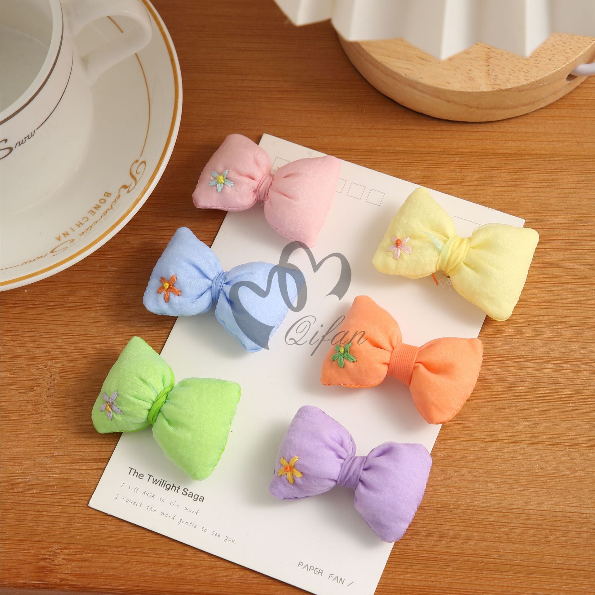 韩版刺绣小花充棉小号蝴蝶结可爱糖果色发饰材件 XX轻尼+纱绣花枕