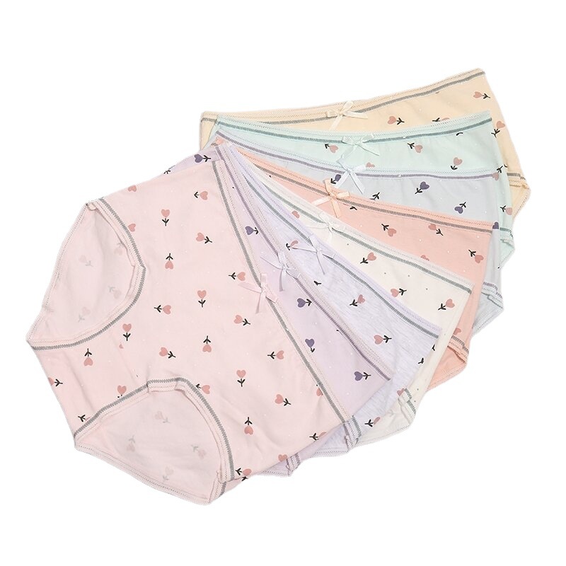 2022 New cotton underwear spring/summer comfortable middle Fanny pack butt sweet cute girl student antibacterial briefs Item Picture