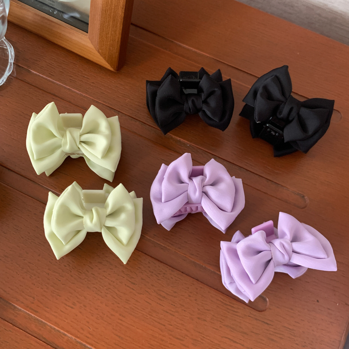 Two Cream Satin Bows Grab Princess Hair Grab Small Bangs Clip Hair Claw Clip Hair Accessories Specification drawing