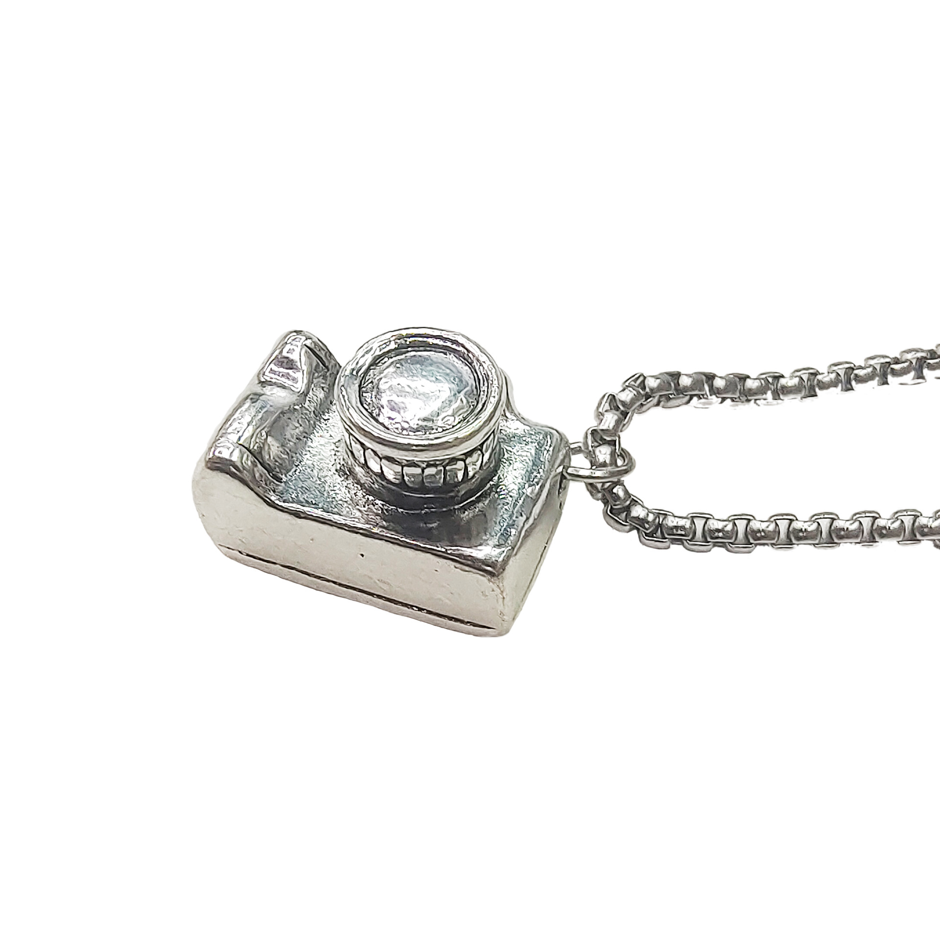 Net Red Necklace European And American Necklace Sweater Chain Alloy Men's Stainless Steel Necklace Camera Pendant Wholesale Item Picture