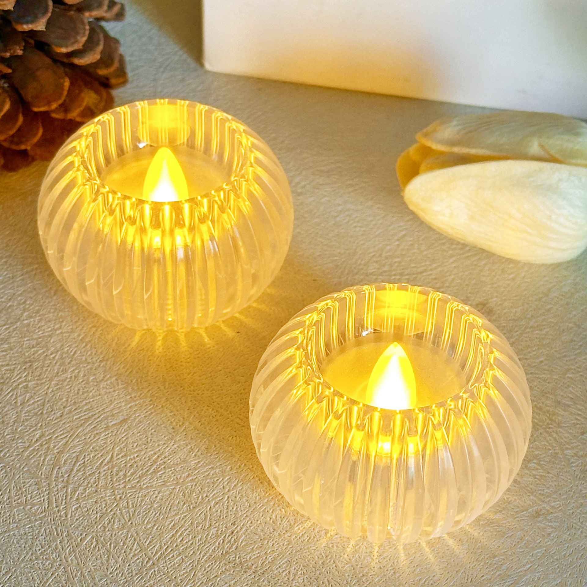 Acrylic transparent crystal candle mini night light, Christmas atmosphere decoration LED small candle, electronic tea wax lamp Specification drawing