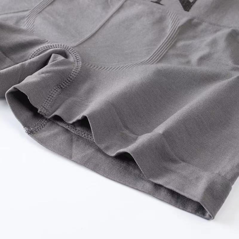 Southeast Asia Cross-Border Naked Goods Men Men Underwear Men Boxers Mid-Waist Seamless Comfortable Breathable Trend Boxers Application Scenario