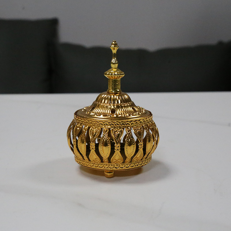 Cross-Border Creative Gold Hollowed-Out Metal Incense Burner Middle East Arabian Tabletop Incense Burner Middle East Incense Burner details Picture