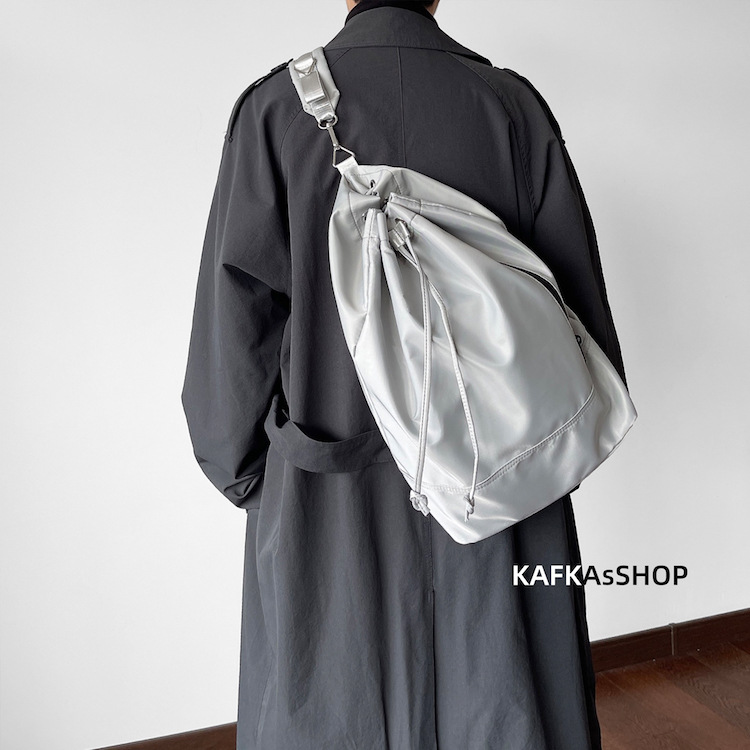 KAFKAsSHOP un hombro dos hombros doble uso cubo mochila escolar hombres y mujeres coreano simple moda personalidad mochila unisex Specification image