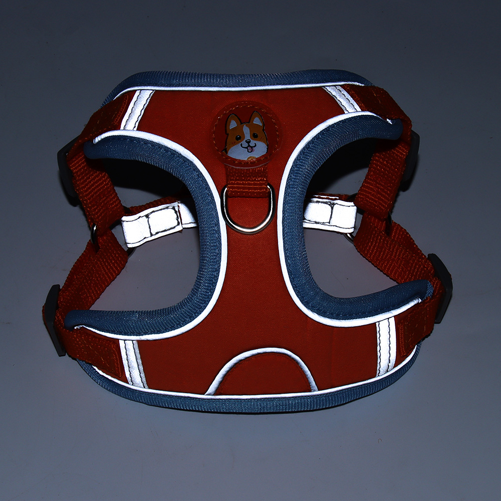 Wholesale of pet chest-back strap, vest, reflective dog leash, breathable cat leash and pet supplies Application Scenario