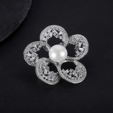 新款13mm天然淡水珍珠胸针 花卉设计奢华高级感S925纯银宝石胸针