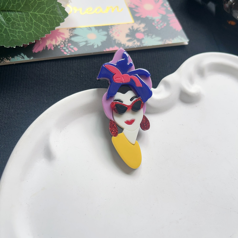 Hot-selling cross-border seven-color flower girl brooches and pins, acrylic creative and fashionable three-dimensional spliced badge accessories pic 7