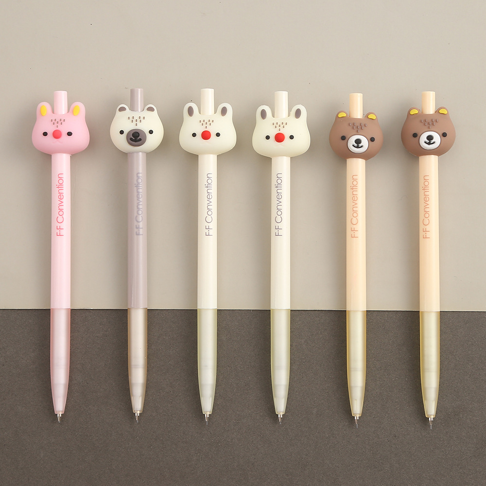Zongfan's new cartoon animals are cute and have a high level of appearance. Student stationery is available, including a black fountain pen and a pencil Specification image