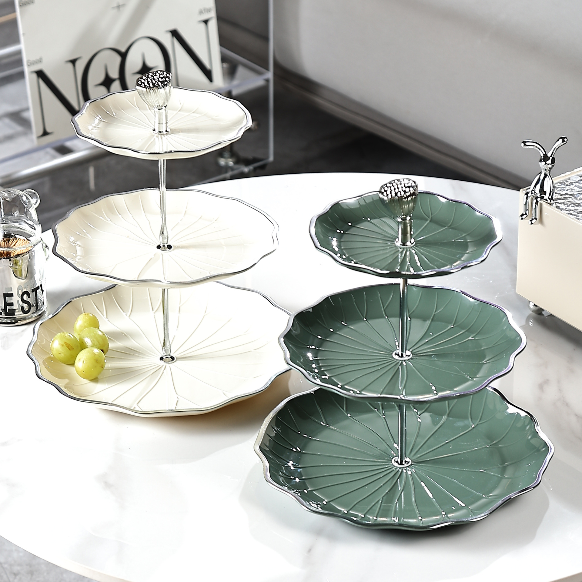 Light Luxury High-End Fruit Tray Home Living Room Table Decoration Front Desk Candy Tray Multi-Layer Fruit Tray Placed Snack Tray Application Scenario