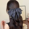 High-end checkered bow ponytail clip, feminine hair tie, half-tied hair clip, fashionable and laid-back style hair clip Application Scenario