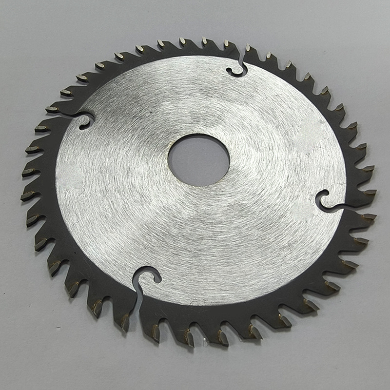 Wholesale alloy saw blades for woodworking, 4-12 inch cutting blades, hot-selling tools for particleboard tungsten steel machines Application Scenario