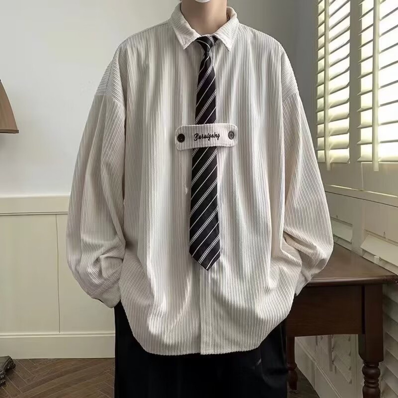 男士衬衫实物图