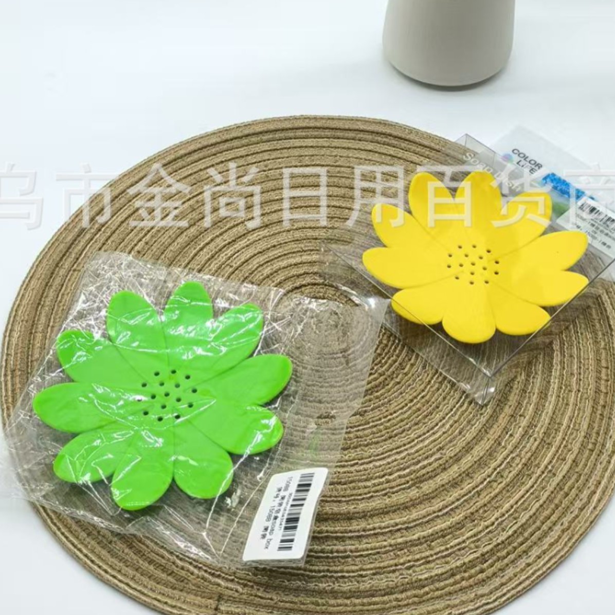 Wholesale single-layer petal new minimalist style household soap box, soap box, non-perforated storage rack and storage box Specification drawing