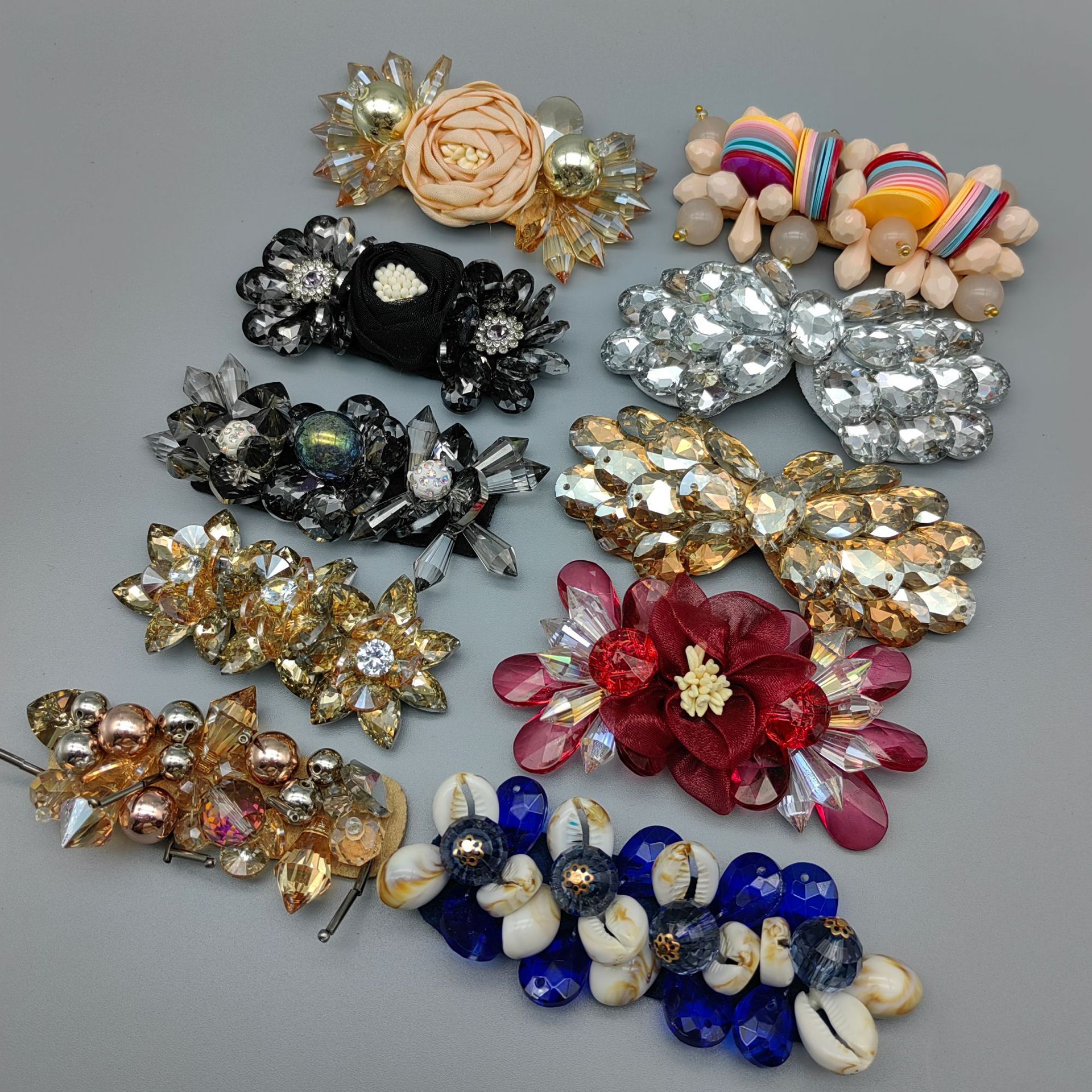 Wholesale One-Line Shoes Flower Hand Stitched Beads Shoe Accessories Bag Hat Accessories Sandals Slippers Materials Decorative Accessories
