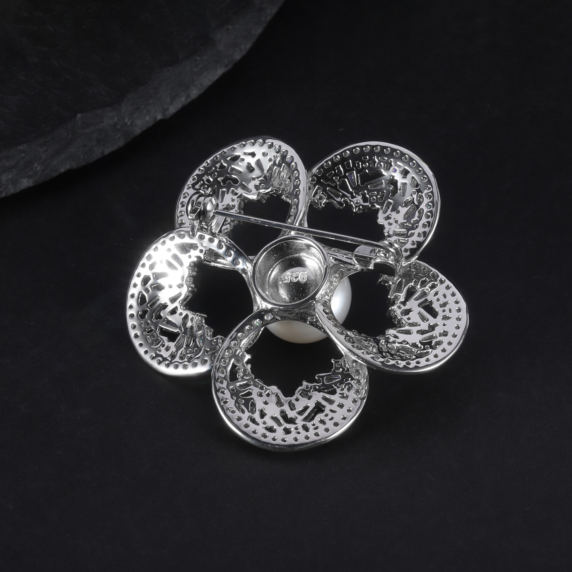 New 13Mm Natural Freshwater Pearl Brooch S925 Sterling Silver Jewel Brooch With Floral Design Luxury And Premium Touch Specification drawing