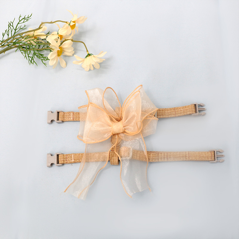 Wholesale Fairy net cute bow chest harness leash walking princess pets out walking cats and dogs to prevent breaking free Application Scenario