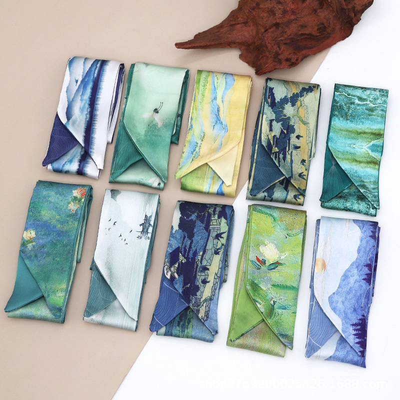 The "National Trend Ancient Style" series features ink-wash painting, silk texture, satin, flowing silk scarves, ribbons, hair ties, belts and wrist straps details Picture
