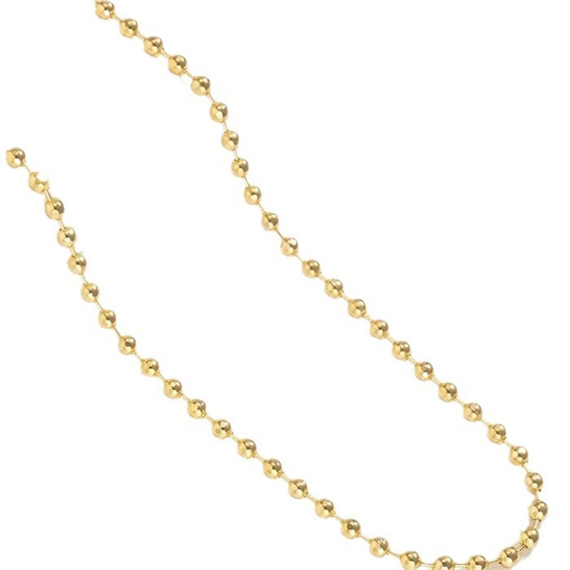 السيدة الصغيرة ذات الخصر الصغيرة والمثيرة هي من الولايات المتحدة والولايات المتحدة Specification image