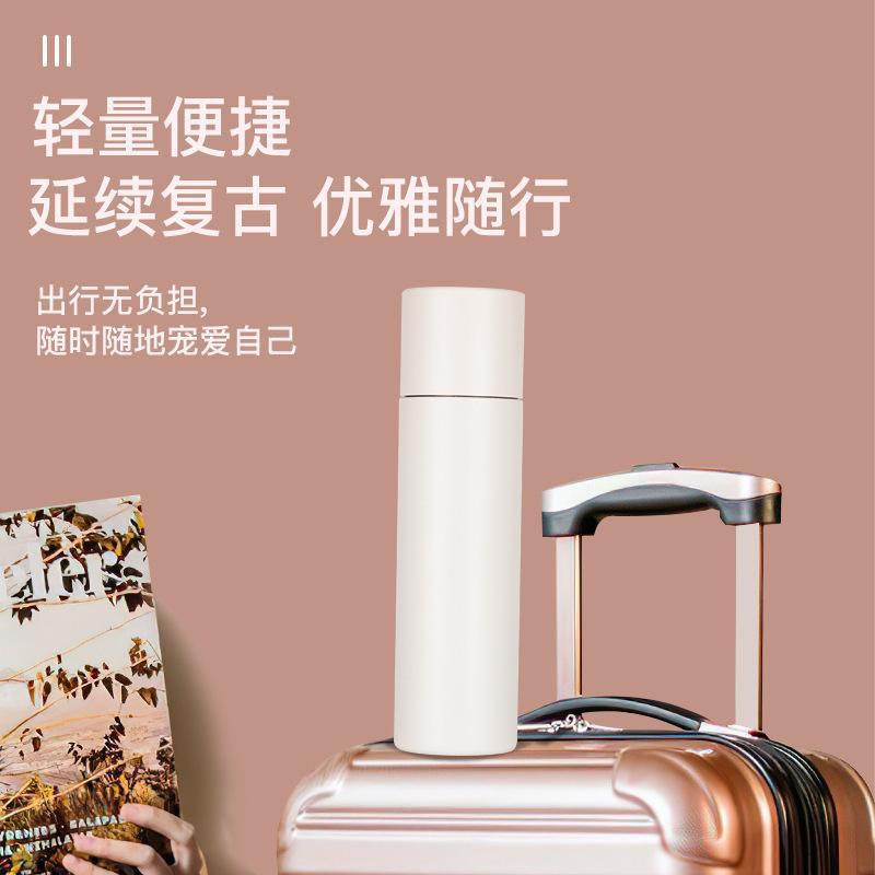 保温杯实物图