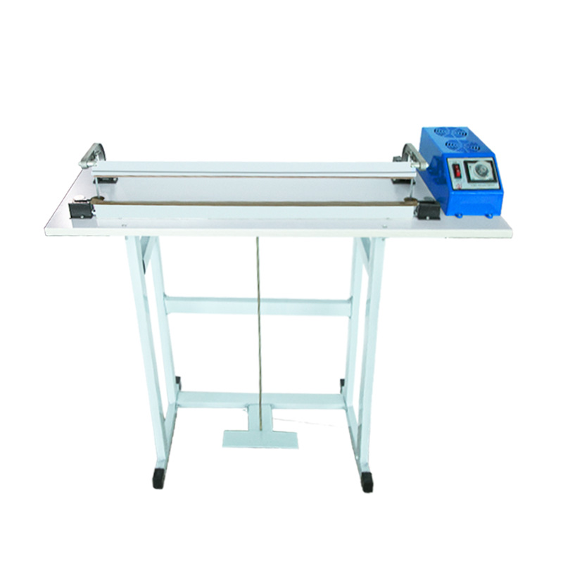 Factory direct sales of foot-operated through sealing machines, shrink film sealing and cutting machines, plastic bag packaging machines, and plastic sealing machines Item Picture