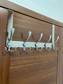 Black seamless door back hook Punch-free coat hook Stainless steel door back hook White coat hook