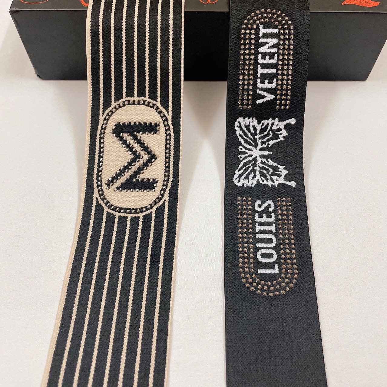 New Fashion Brand Hot Diamond Elastic Belt English Jacquard Elastic Belt Clothing Accessories Leisure Elastic Waistband Application Scenario