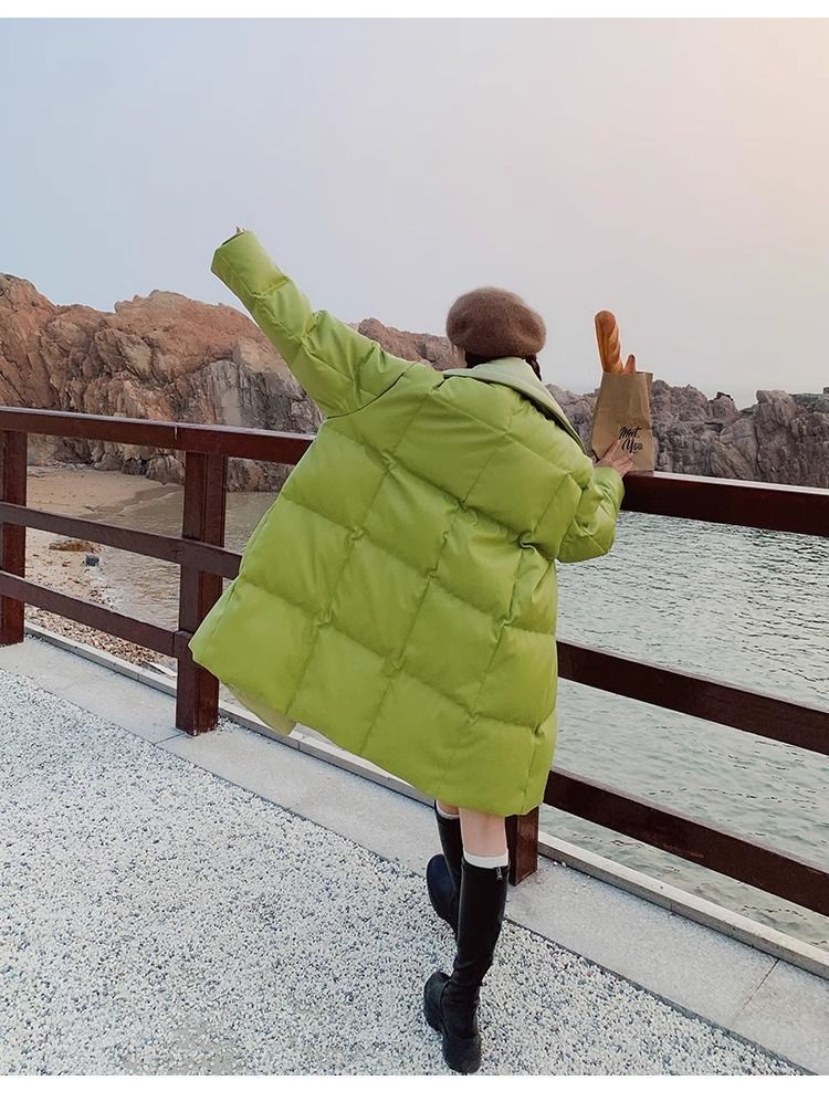 Aguacate verde pato blanco abajo PU piel abajo chaqueta para mujeres estilo mediano largo diseño de nicho sentido influencers estilo explosivo abrigo sin lavado pic 10