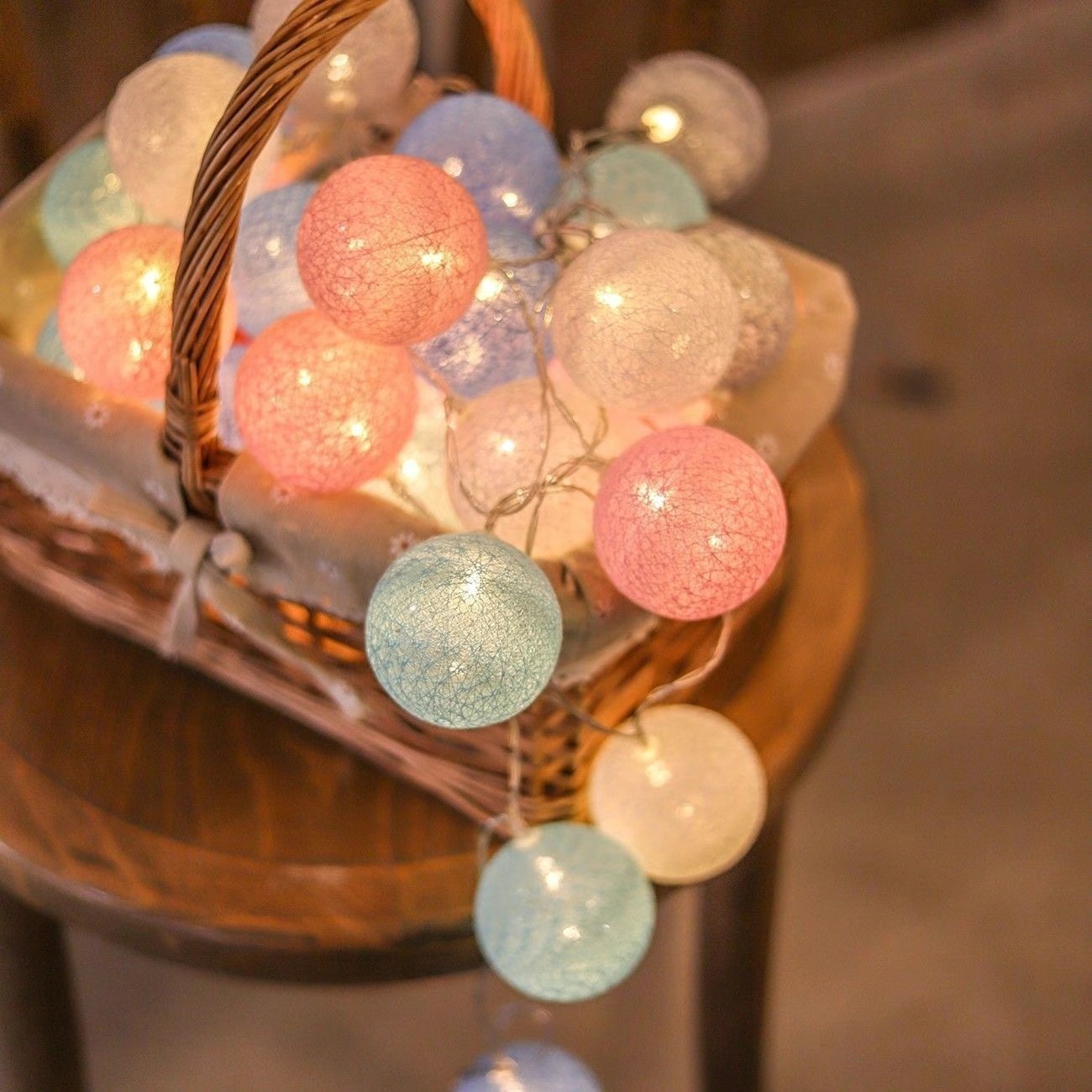 LED color lights, cross-border Christmas lights, cotton thread ball lights, room and bedroom decoration and arrangement, ins birthday and festival lights, small light strings