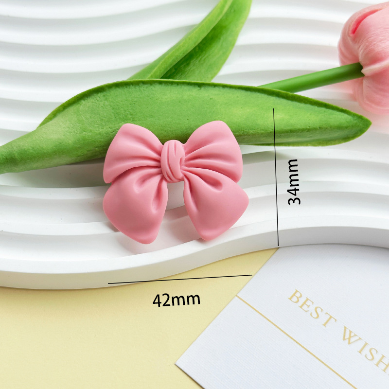 Cartoon simulation bow tie diy resin accessories, phone cases, cream glue DIY hair clips, wholesale of handcrafted materials pic 10