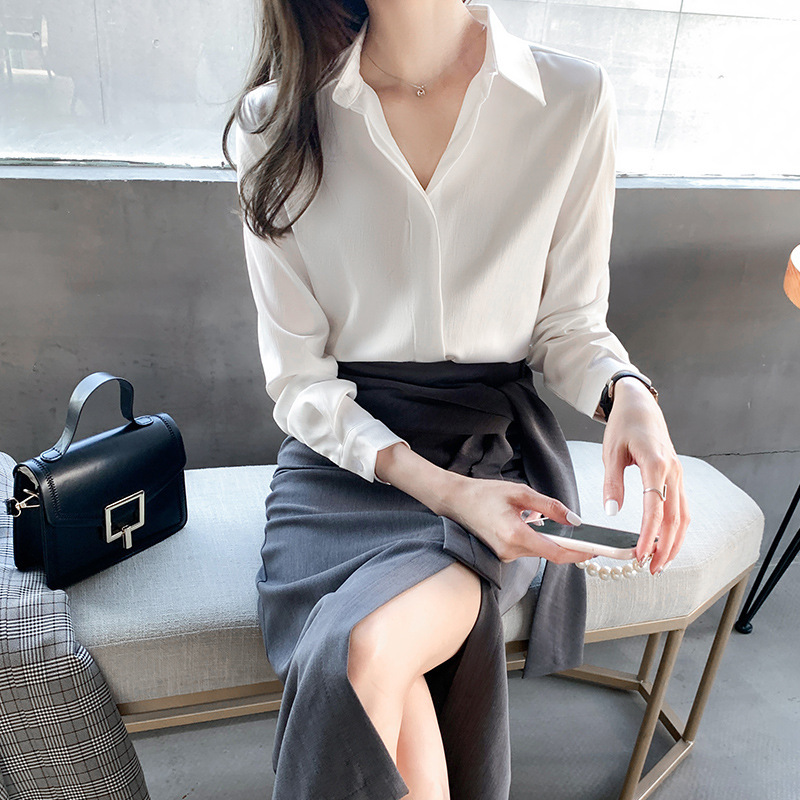 2022春秋装新款韩版设计感气质甜美长袖职业休闲衬衫女内搭上衣女
