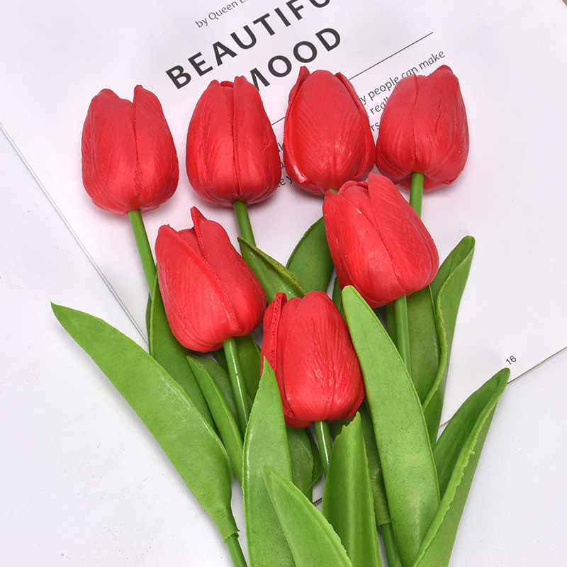Valentine's Day plastic tulip flowers, artificial flowers, cross-border trade, silk flowers, wedding and home decoration flowers, factory wholesale of green plants Specification image