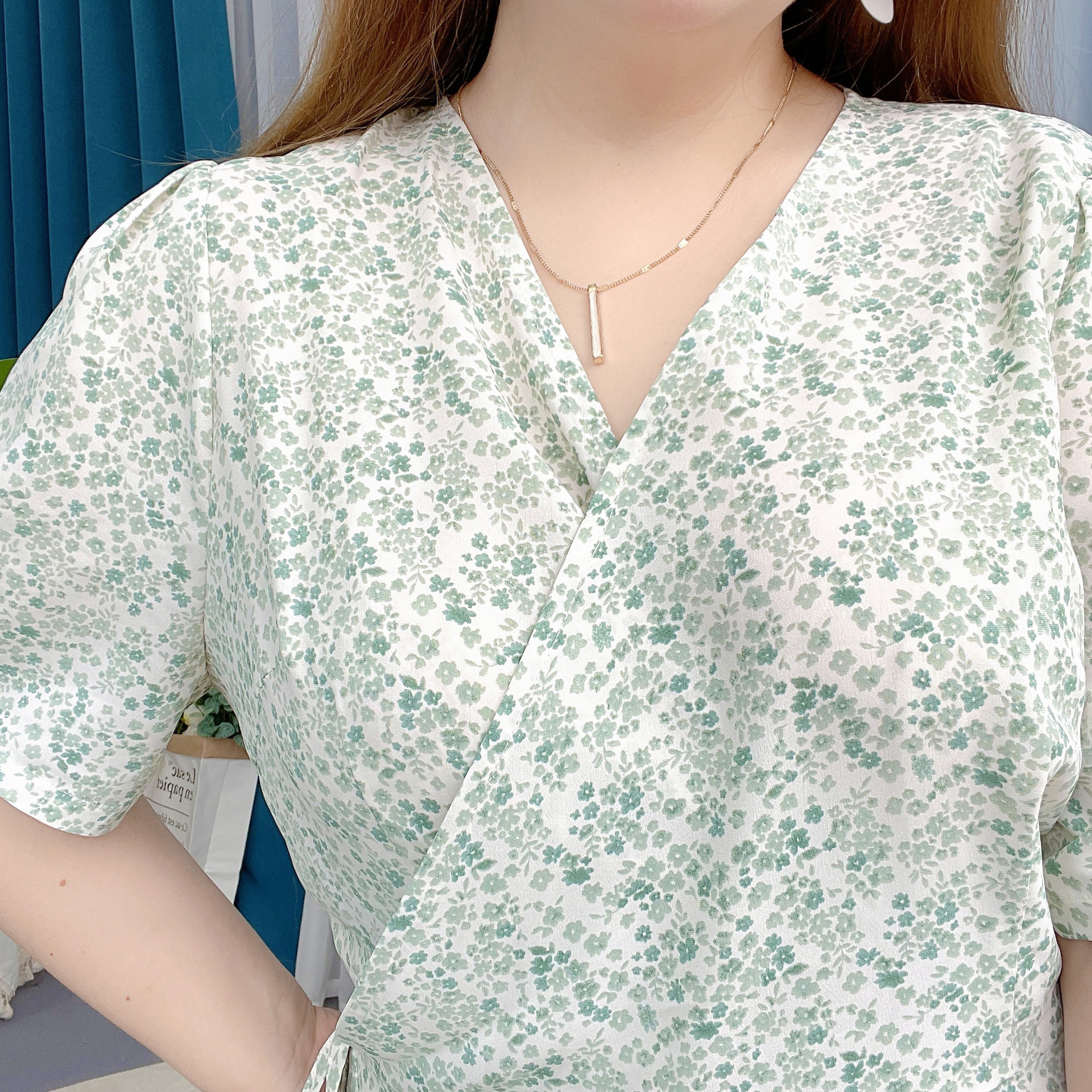 French floral print dress for women, V-neck one-piece tie slimming dress for women details Picture