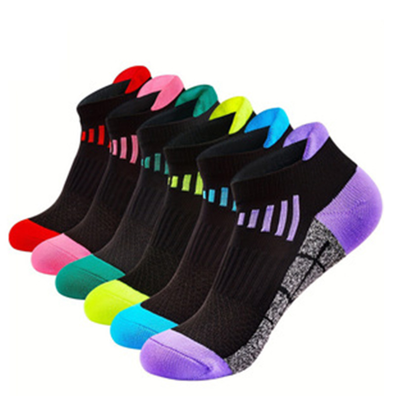 Amazon cross-border best-selling men's sports socks, summer thin anti-odor, sweat-absorbing and breathable short socks, outdoor running socks, cross-border socks details Picture