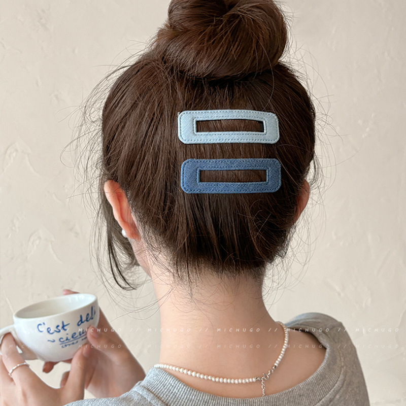 Denim blue star cloud hair clip, women's side wavy bangs clip, bb clip at the back of the head, simple and elegant hair clip headwear Application Scenario