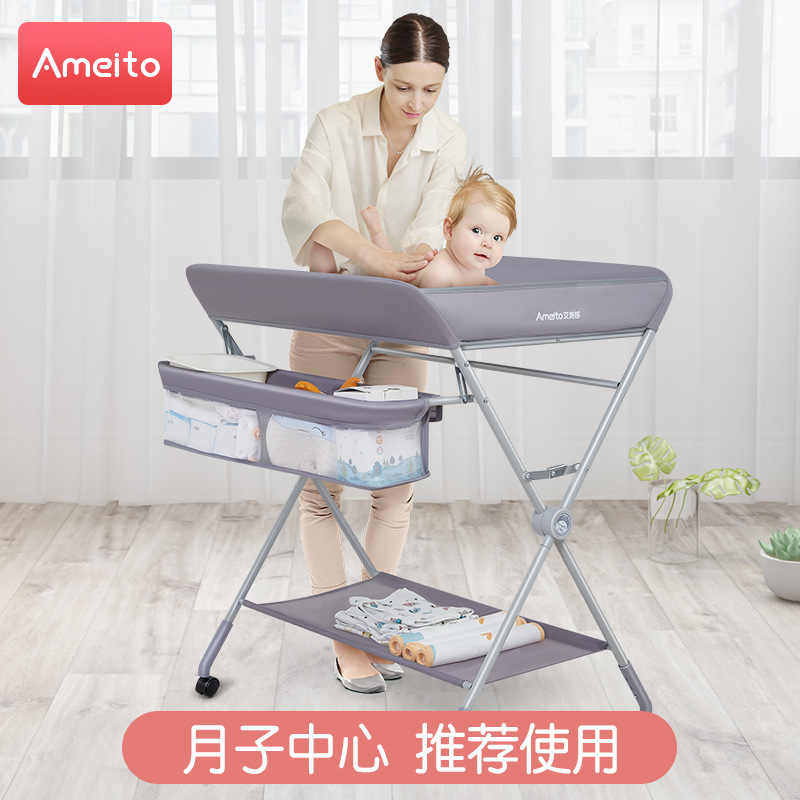 实木婴儿床实物图