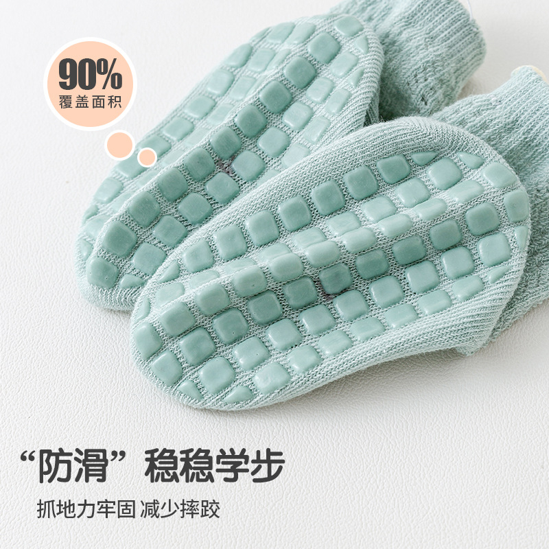Spring and summer mesh thin boneless loose baby socks, anti-slip baby walking socks, breathable floor cotton parent-child socks Application Scenario