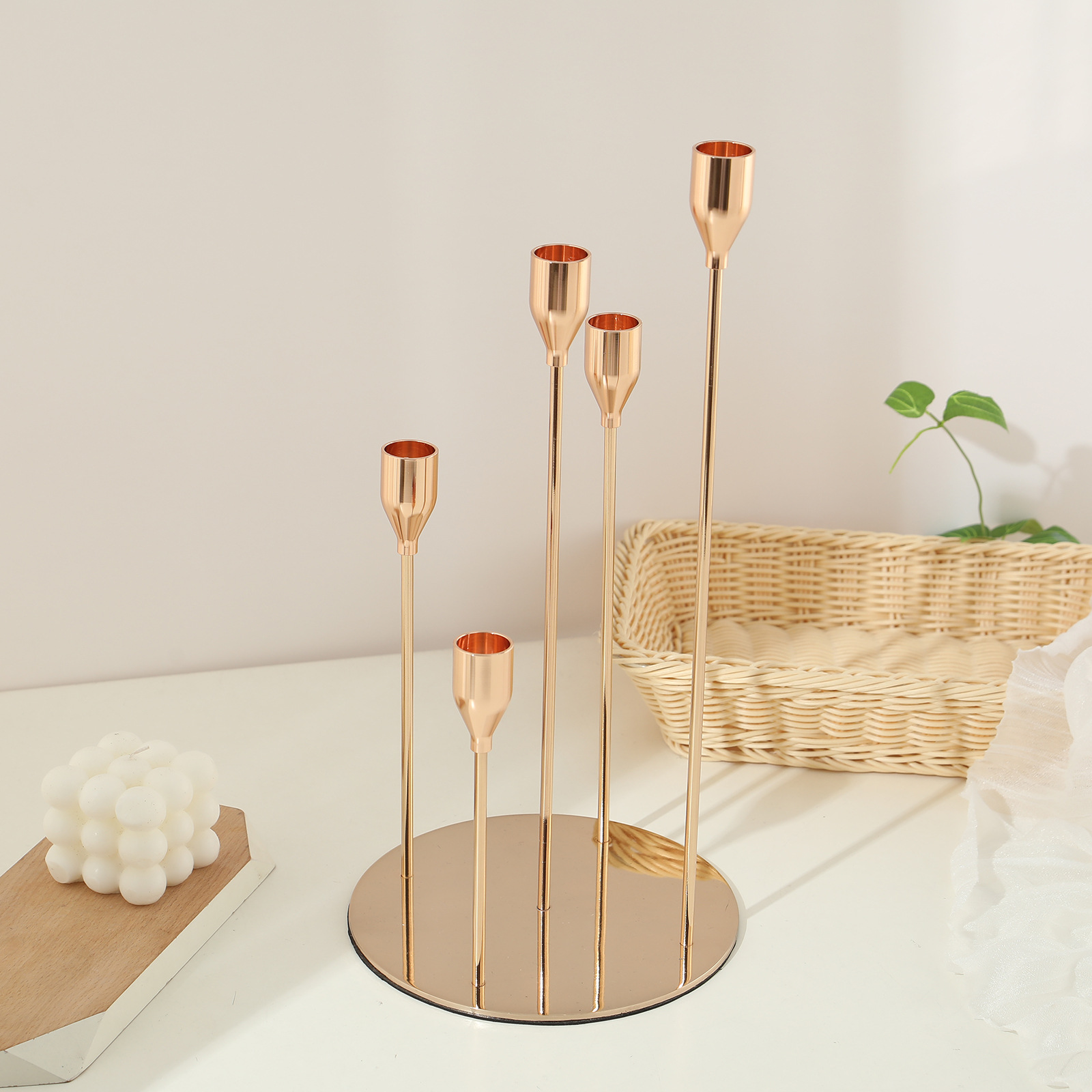 Cross-Border Amazon Creative Iron Candlestick Candle Cup Metal Decoration Wedding Banquet Candlestick Party Supplies