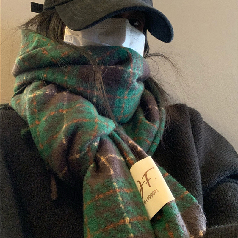 Autumn and winter atmosphere faux cashmere scarf for women, warm and retro student long shawl, Korean Instagram cold-proof scarf for men