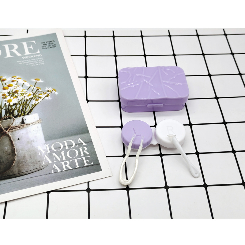 The cream-colored solid color ins-style simple contact lens case, companion box and colored contact box are portable details Picture