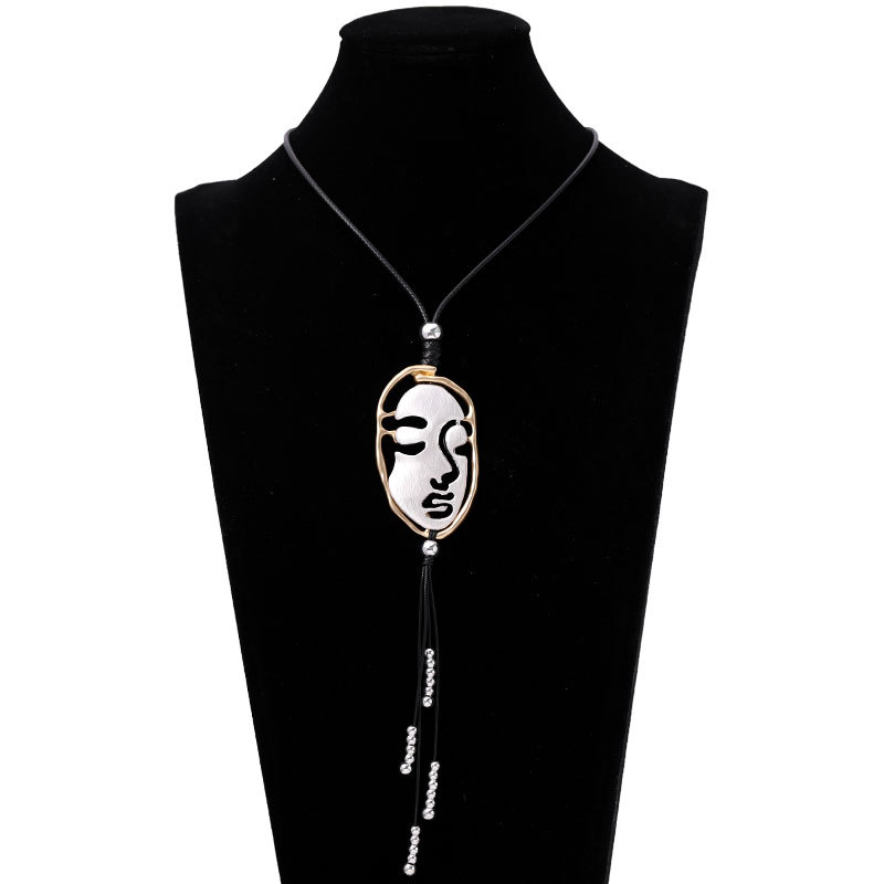 Amazon cross-border European and American new sweater chain, high-end, fashionable and versatile women's metal long necklace wholesale