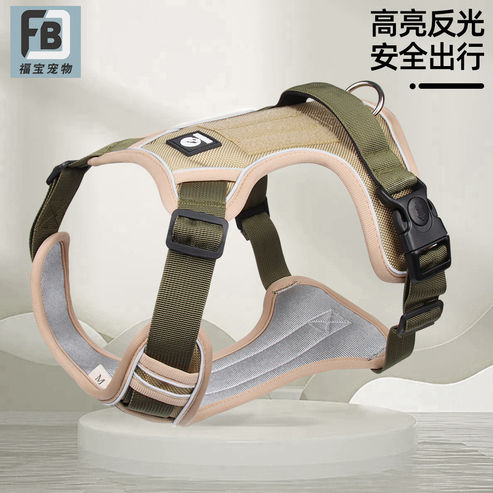 Wholesale of cross-border dog leash explosion-proof handle chest and back large dog leash reflective pet chest and back straps