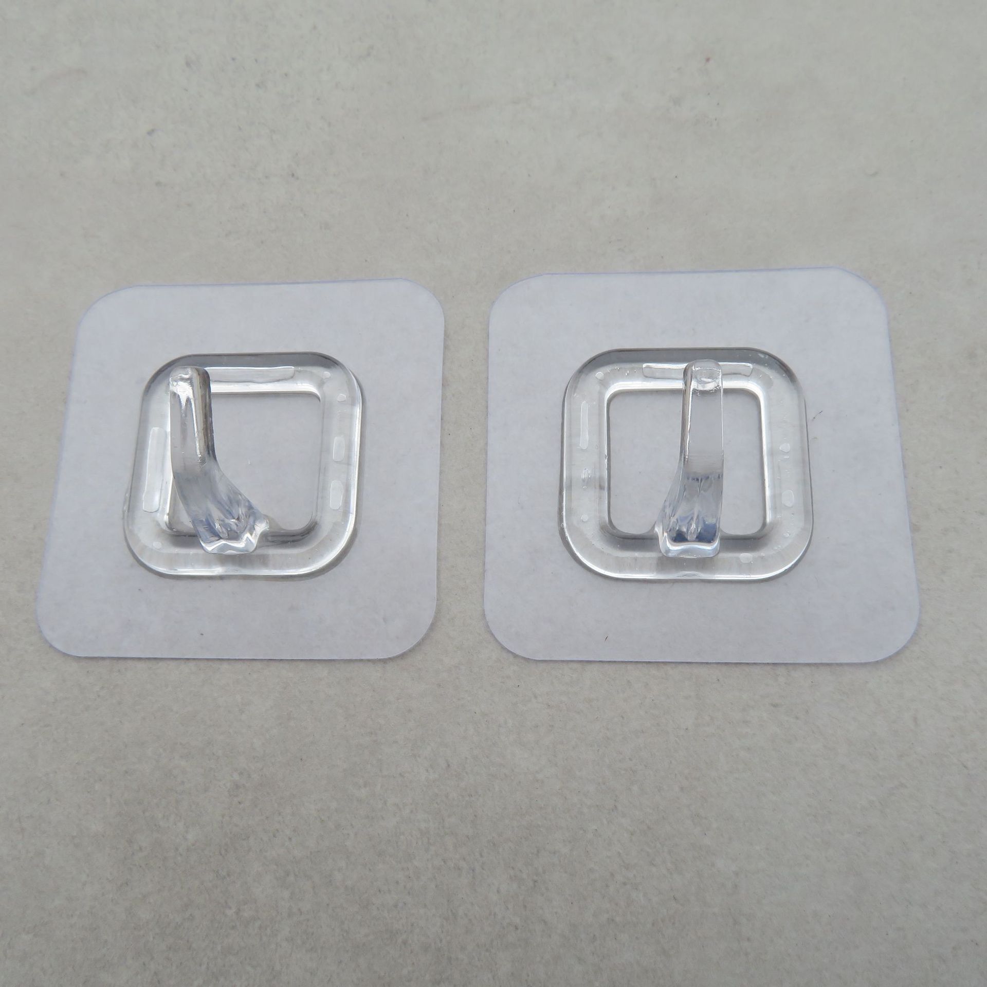 No traza cuadrado cuadrado estilo gancho cristal plástico pegajoso gancho cocina baño resistente al agua super fuerte pegajoso gancho fabricante details Picture