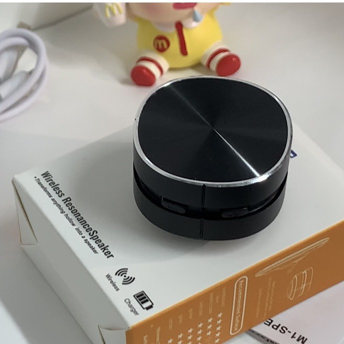 The 2025 new cross-border e-commerce black technology bone conduction Bluetooth speaker wireless portable resonance small speaker M1R details Picture