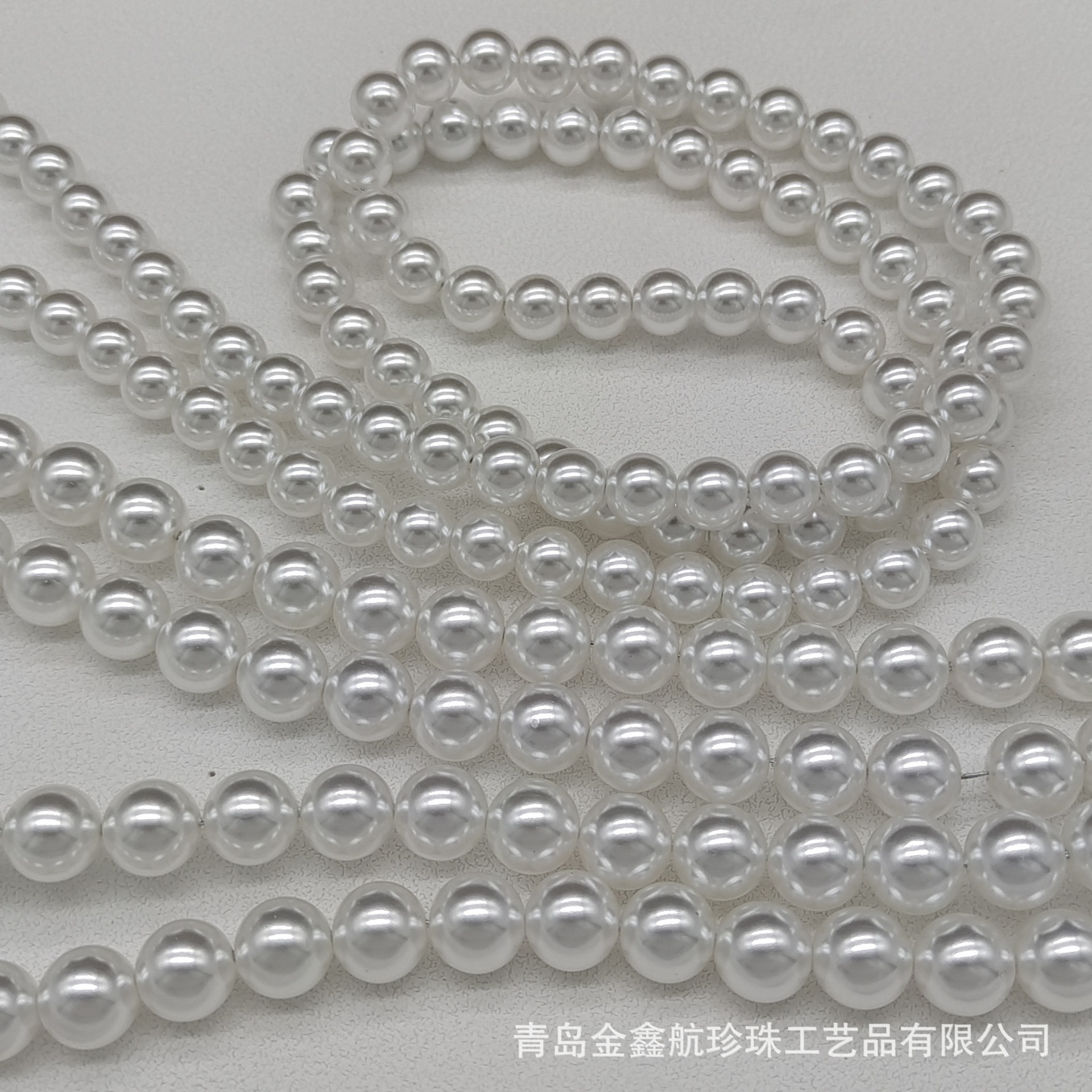 澳白色水晶玻/正圆直孔玻璃细节图