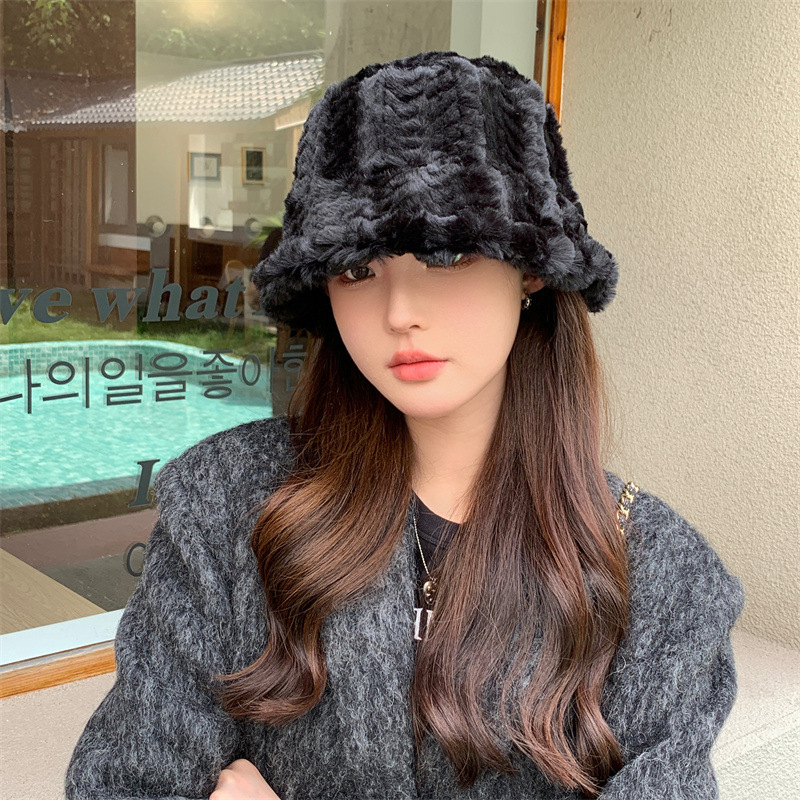 保暖毛绒帽子秋冬保暖帽拼色渔夫帽女护耳盆帽灯罩帽加厚水桶帽