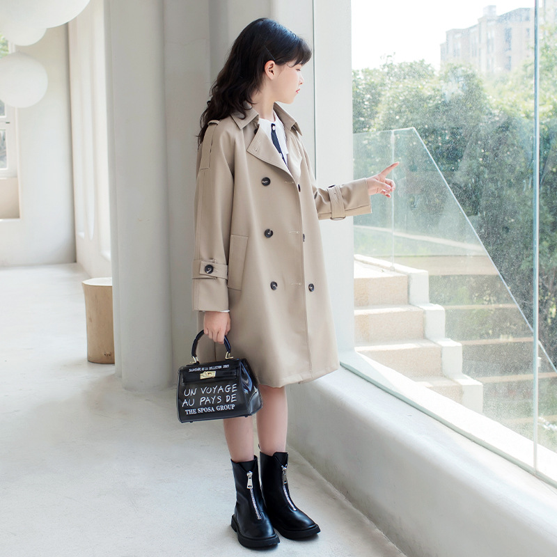 High-end girls' windbreaker 2022 new autumn collection, stylish spring and autumn coat for children, long British-style coat for children Application Scenario