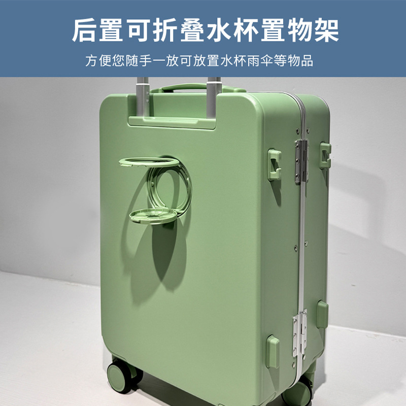 行李箱实物图